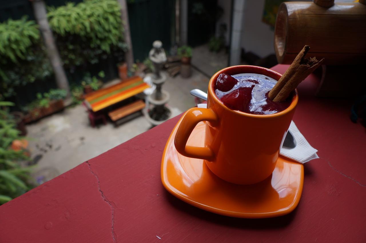 Hostal Quito Cultural ภายนอก รูปภาพ