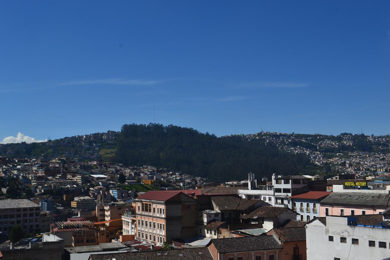 Hostal Quito Cultural ภายนอก รูปภาพ
