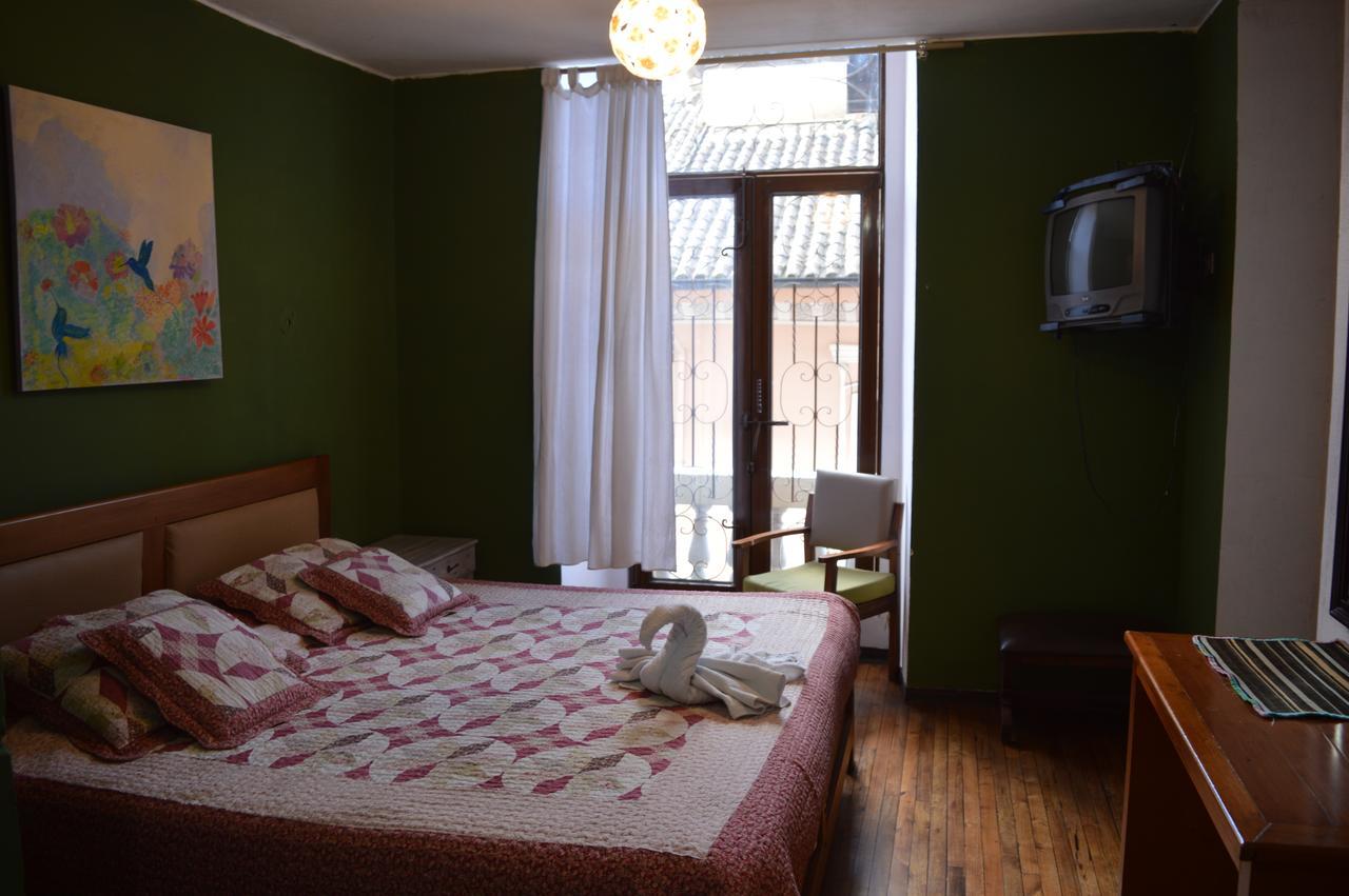 Hostal Quito Cultural ภายนอก รูปภาพ