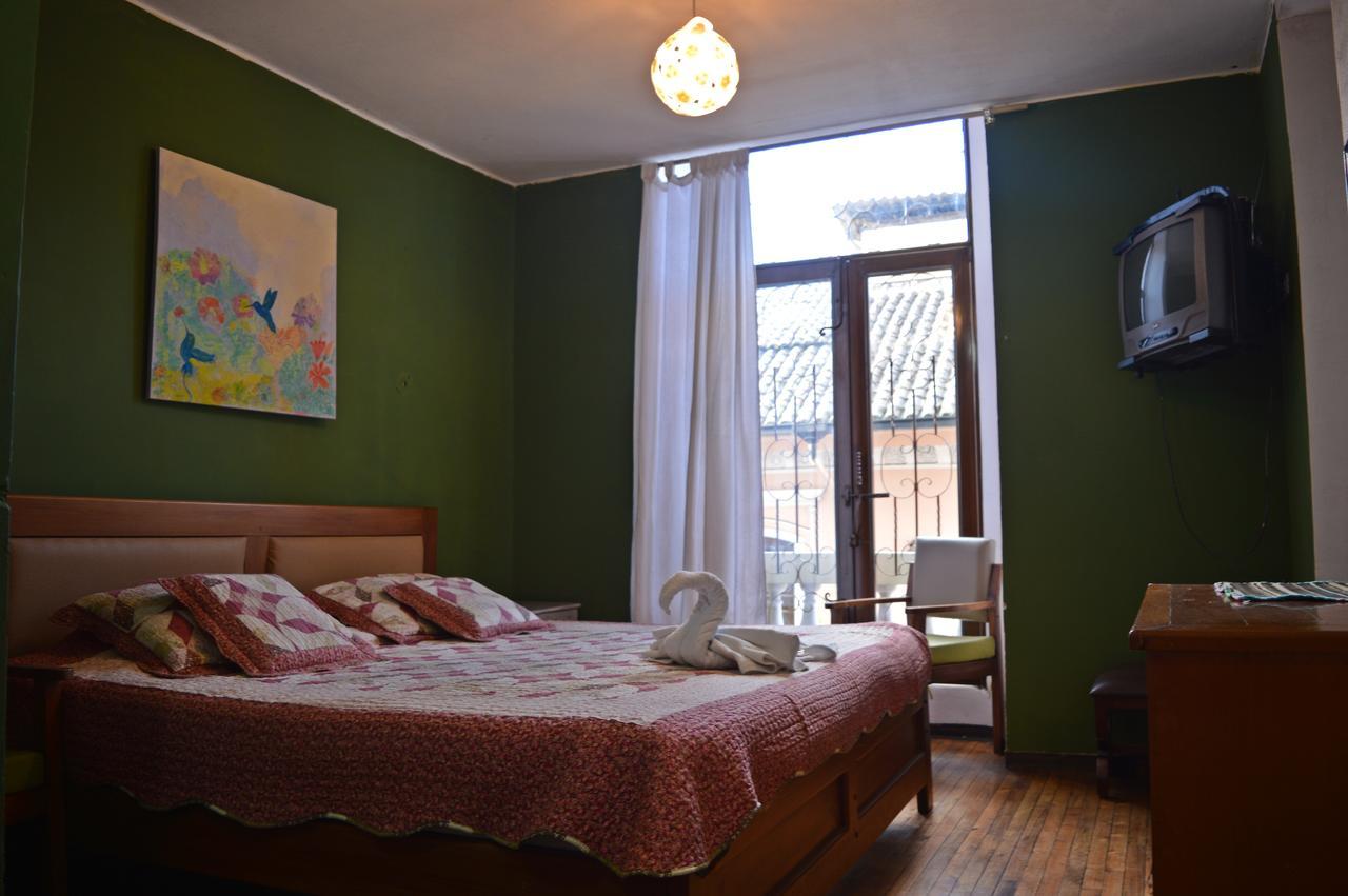 Hostal Quito Cultural ภายนอก รูปภาพ