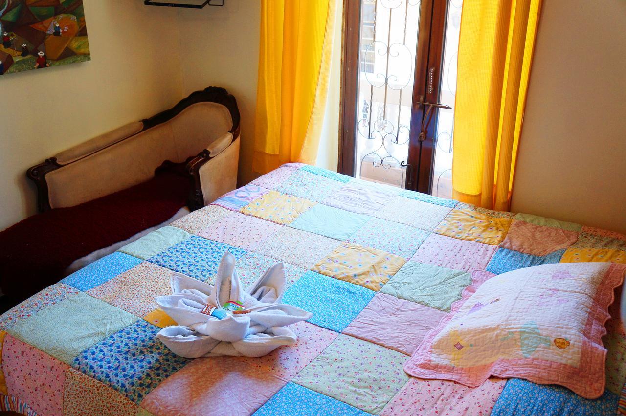 Hostal Quito Cultural ภายนอก รูปภาพ
