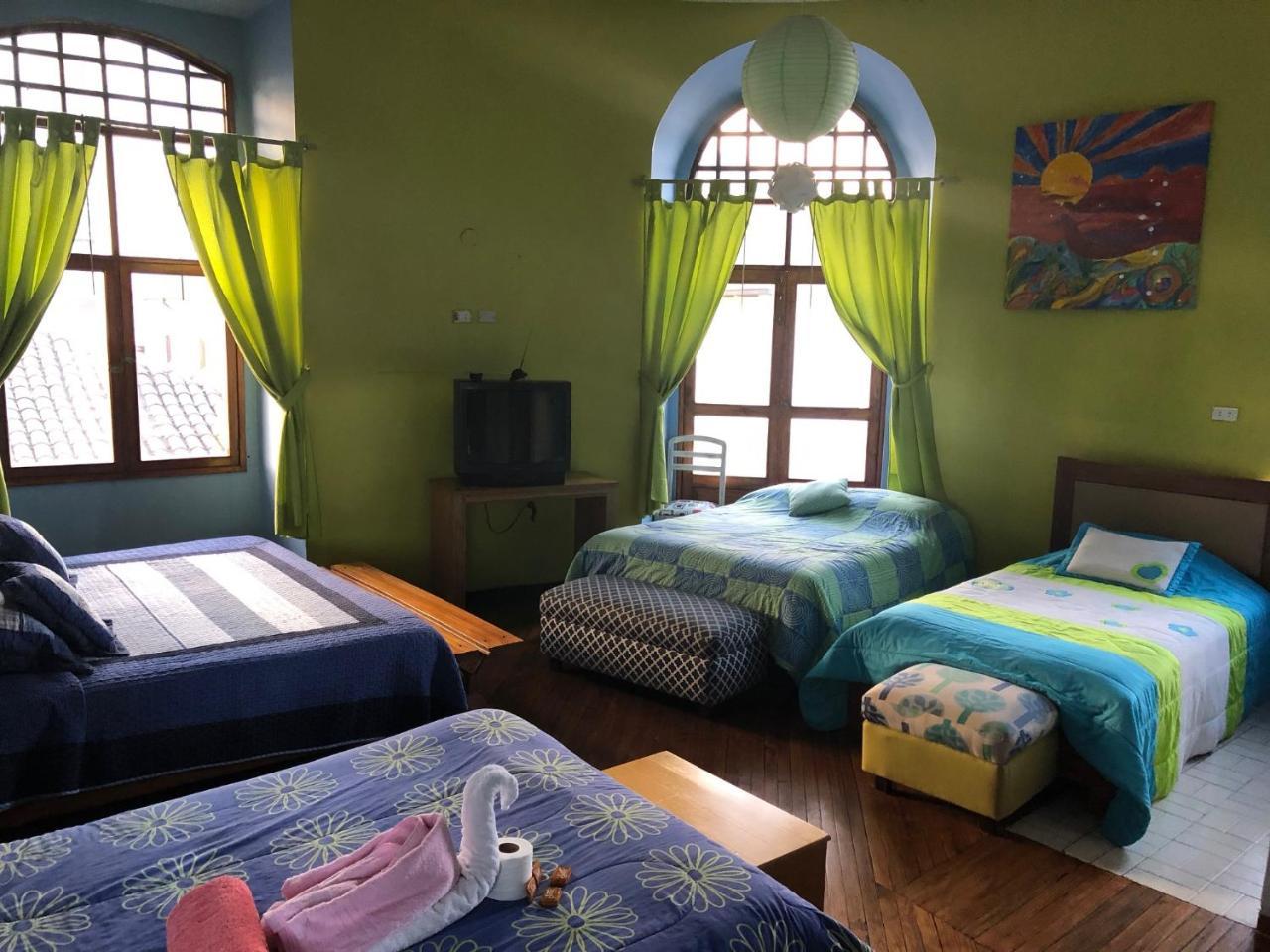 Hostal Quito Cultural ภายนอก รูปภาพ